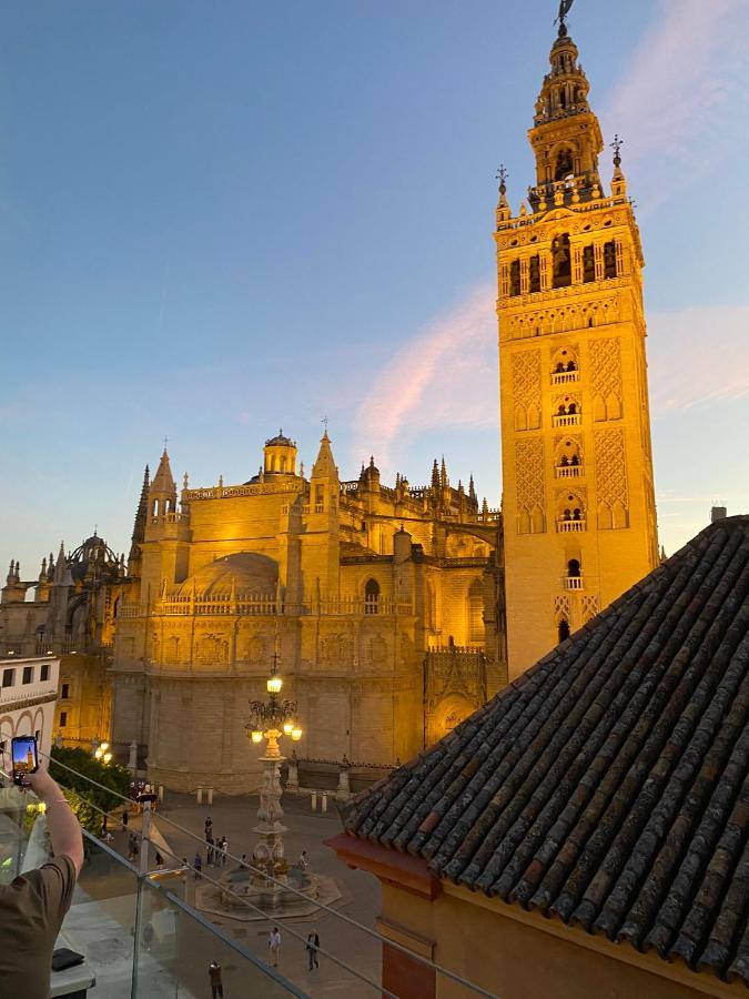 An Indian Bollywood Sevilla Experience - For Families, Couples & Business Trips Buitenkant foto
